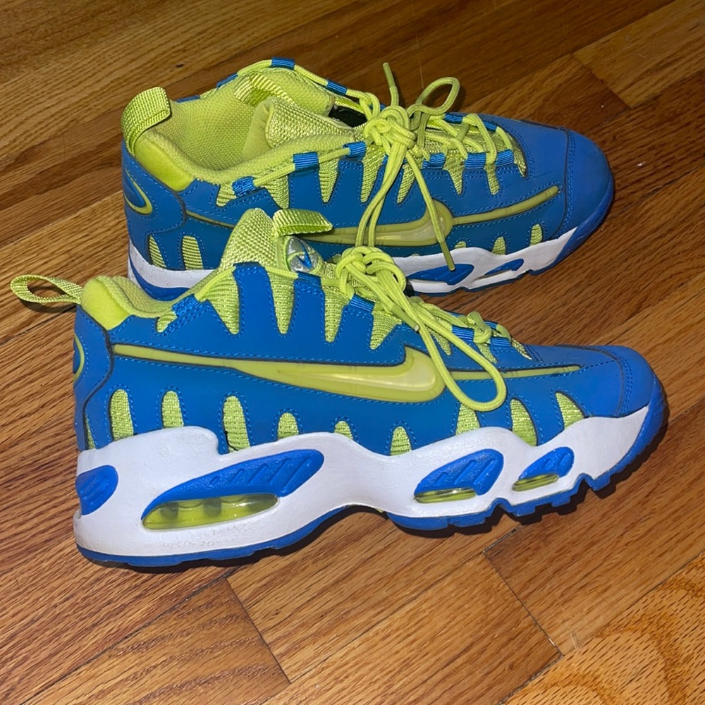 Nike Sneakers